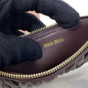 MIUMIU | Pocket wallet Matelasse In Burgundy  - 3