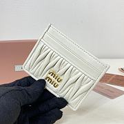 MIUMIU | Matelassé nappa leather card holder in white - 6