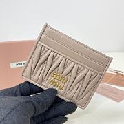 MIUMIU | Matelassé nappa leather card holder in beige - 5