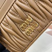 MIUMIU | Matelassé nappa leather card holder in brown - 2