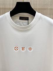 LOUIS VUITTON | Flower Five-Star T-Shirt In White - 4