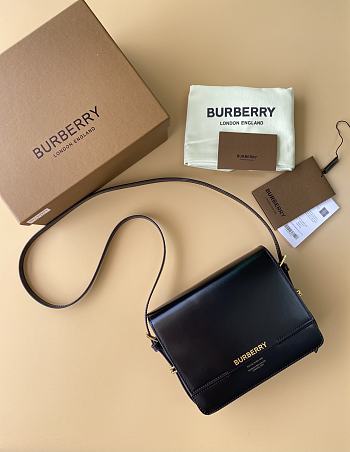 BURBERRY | Small Grace Leather Shoulder Bag In Black
