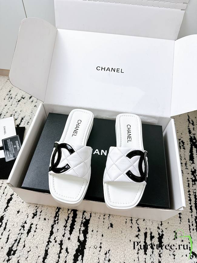 CHANEL | Vintage Slipper 02 - 1