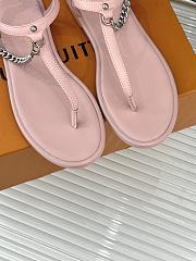 LOUIS VUITTON | Sandals With Chain In Pink - 6