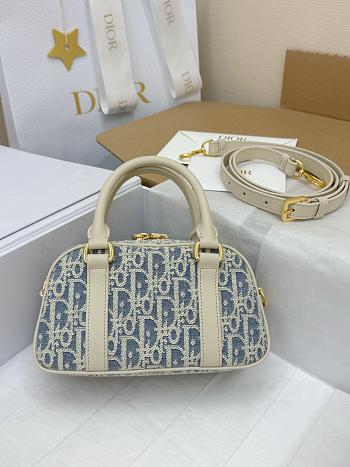 DIOR | D-Vibe East-West Nano Bag Blue