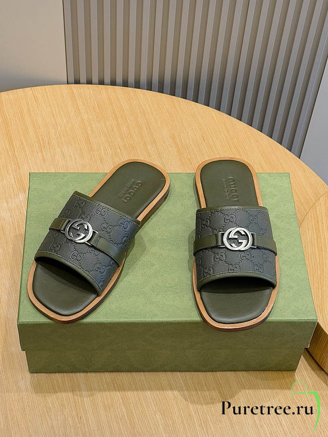 Gucci Men's Interlocking Double G Slides 04 - 1