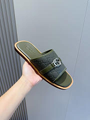 Gucci Men's Interlocking Double G Slides 04 - 4