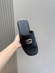 Gucci Men's Interlocking Double G Slides 07 - 5