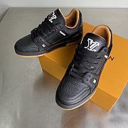 LOUIS VUITTON | Trainer Sneaker 05 - 1