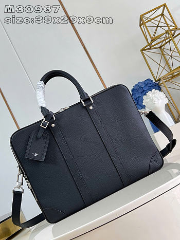 LOUIS VUITTON | M30967 Porte Documents Voyage GM Black Size 39.5 x 29 x 9 cm