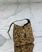 YSL LE 5 À 7 supple small in pony hair leather - 3