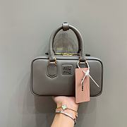 MIUMIU | Arcadie Leather Handle Bag In Gray Size 19x10x5 cm - 1