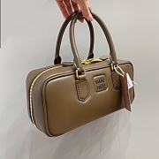 MIUMIU | Arcadie Leather Handle Bag In Green Size 27x9x12 cm - 6