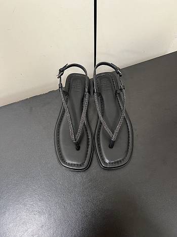 Brunello Cucinelli Leather flip flops in black