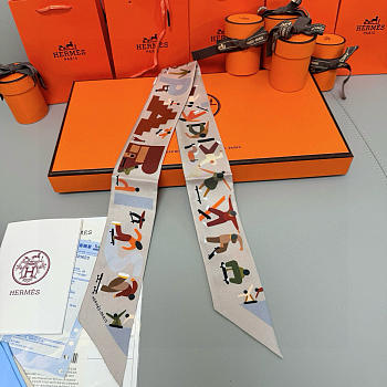 HERMES | Twilly Scarf 04