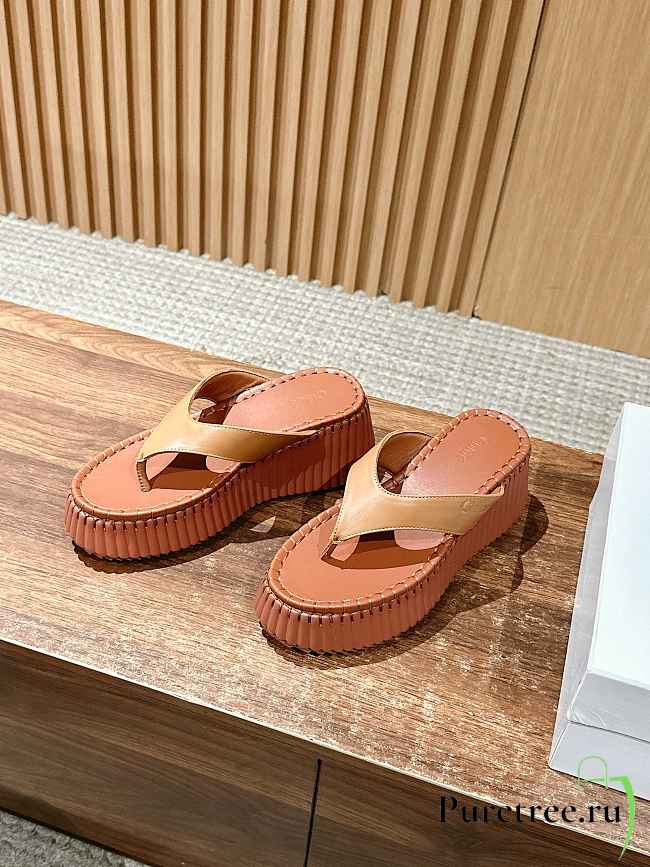 CHLOE | Thick-soled Height-enhancing Flip-flops In Brown  - 1