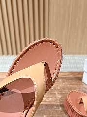 CHLOE | Thick-soled Height-enhancing Flip-flops In Brown  - 4