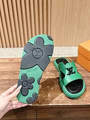 LOUIS VUITTON | Slippers In Green - 6