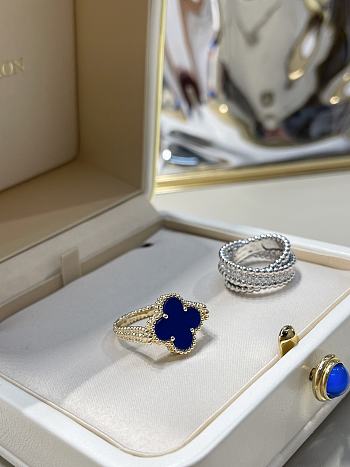VCA Blue agate double-sided ring