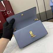 GUCCI | Softbit continental wallet ob chain grainy leather in blue - 3