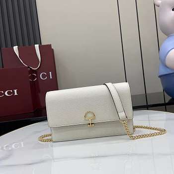 GUCCI | Softbit continental wallet ob chain grainy leather in white