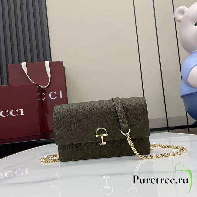 GUCCI | Softbit continental wallet ob chain grainy leather in green - 1