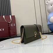 GUCCI | Softbit continental wallet ob chain grainy leather in green - 6