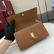 GUCCI | Softbit continental wallet ob chain grainy leather in brown - 4