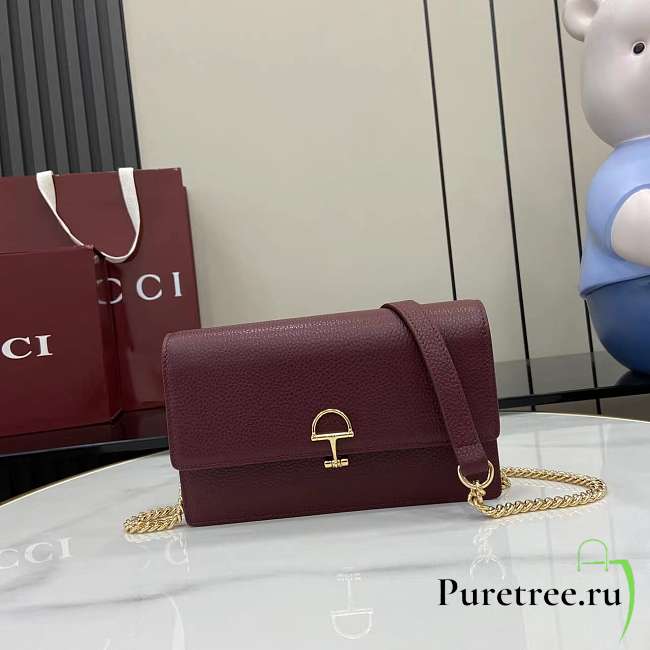 GUCCI | Softbit continental wallet ob chain grainy leather in burgundy - 1