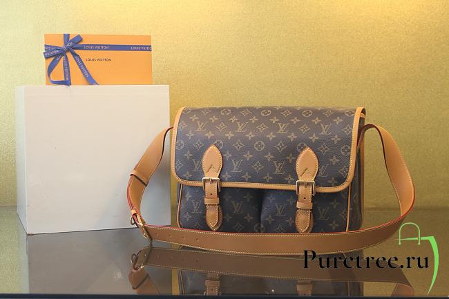 LOUIS VUITTON | Satchel Messenger Monogram coated canvas - 1