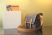 LOUIS VUITTON | Satchel Messenger Monogram coated canvas - 4