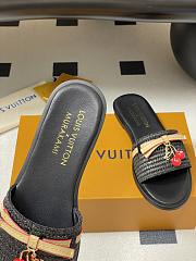 LV X TM Cherry pendant flat sandals 01 - 2