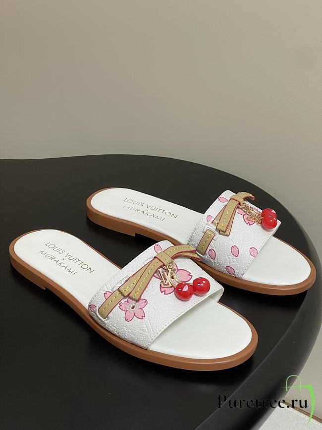 LV X TM Cherry pendant flat sandals 06 - 1
