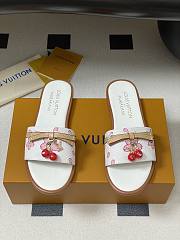 LV X TM Cherry pendant flat sandals 06 - 4