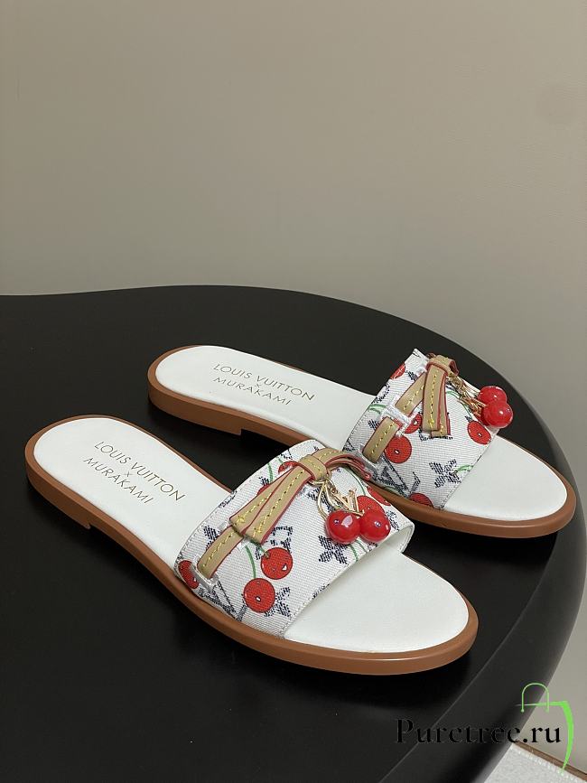 LV X TM Cherry pendant flat sandals 13 - 1