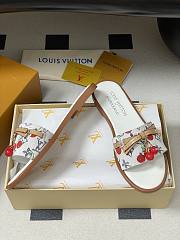 LV X TM Cherry pendant flat sandals 13 - 4