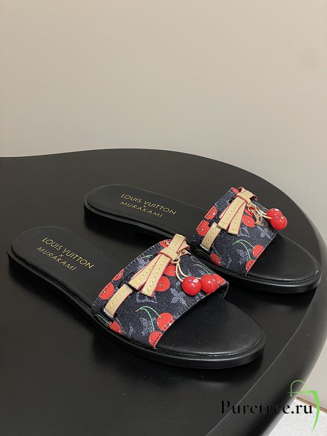LV X TM Cherry pendant flat sandals 14 - 1