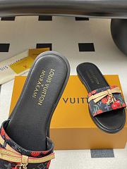LV X TM Cherry pendant flat sandals 14 - 6