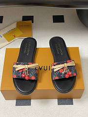 LV X TM Cherry pendant flat sandals 14 - 5