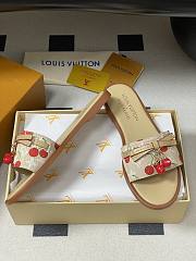 LV X TM Cherry pendant flat sandals 15 - 5