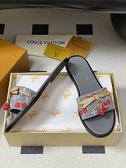 LV X TM Cherry pendant flat sandals 16 - 6