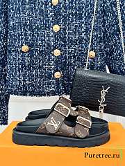 LOUIS VUITTON | Sandals In Monogram Brown - 5