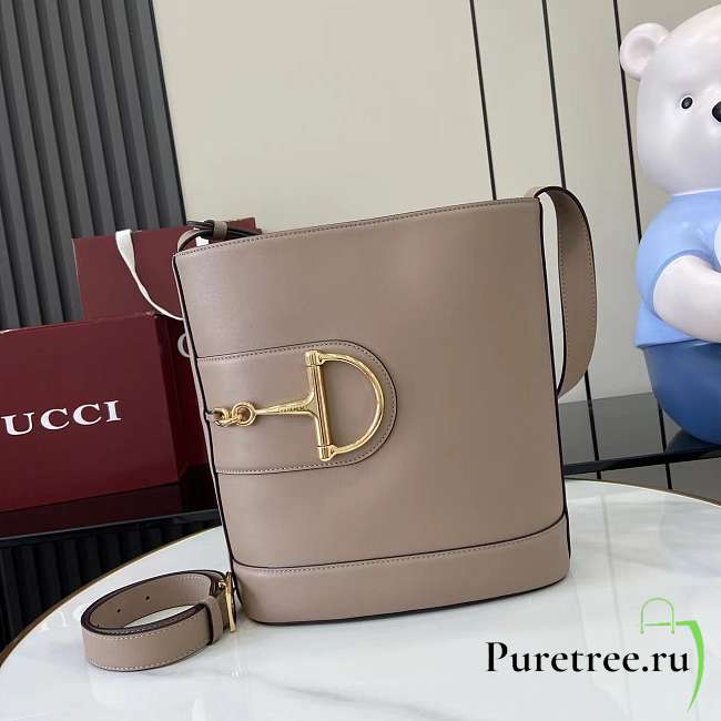 GUCCI | 73 medium bucket bag Taupe smooth leather - 1