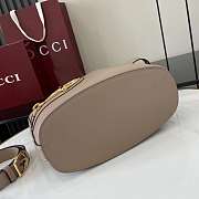 GUCCI | 73 medium bucket bag Taupe smooth leather - 5