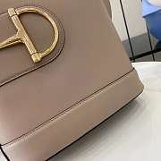 GUCCI | 73 medium bucket bag Taupe smooth leather - 3