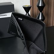 CHANEL | Multi-Function Passport Holder 01 - 4