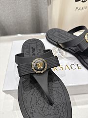 VERSACE | Alia Rubber Flat Sandals In Black 02 - 5