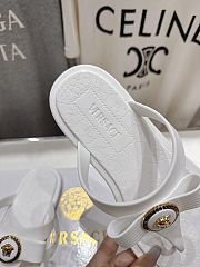 VERSACE | Alia Rubber Flat Sandals In White 02 - 3
