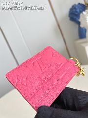 LOUIS VUITTON | Charms Card Holder Monogram Empreinte Leather In Pink - 3
