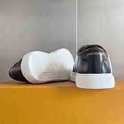 LOUIS VUITTON | Lagoon sneaker Monogram 01 - 3
